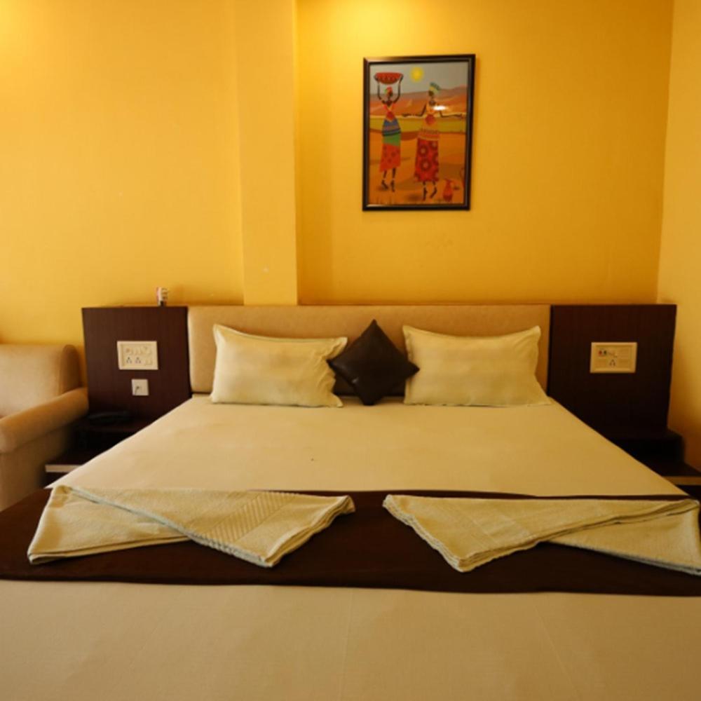 Golden View Resort And Restaurant Tajpur Exteriér fotografie