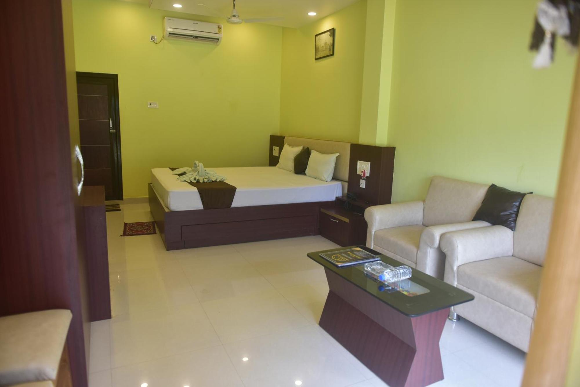 Golden View Resort And Restaurant Tajpur Exteriér fotografie